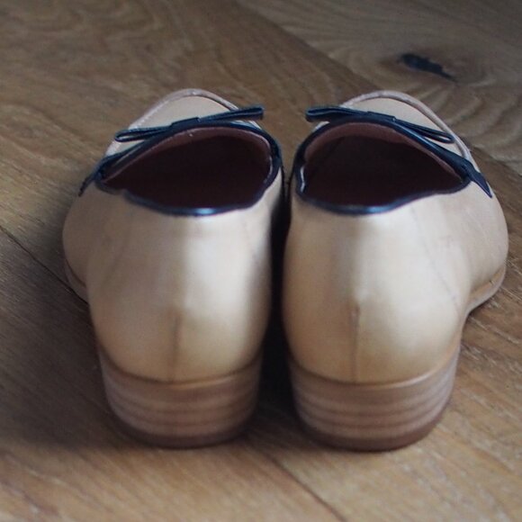 Wonders | Leather Loafers w Black Bows - Picture 7 of 10